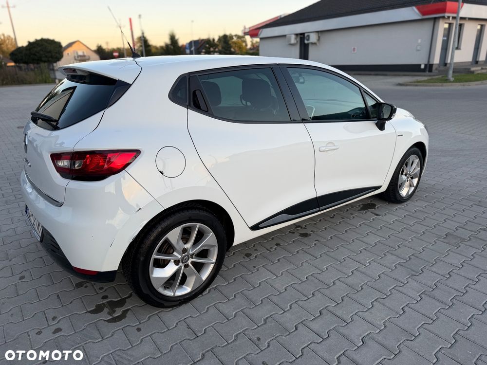 Renault Clio 1.2 16V Limited - 6