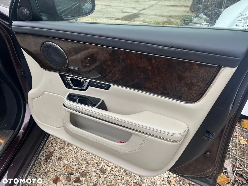 Jaguar XJ 3.0 D V6 XJ50 - 27