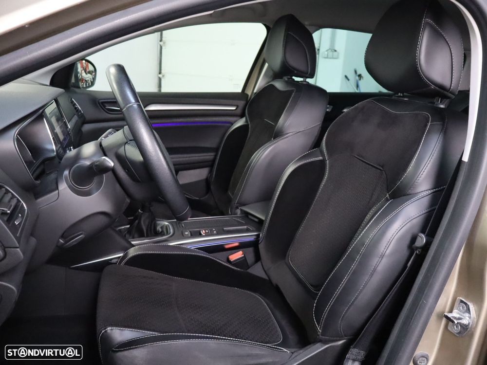 Renault Mégane Sport Tourer 1.2 TCE Intens - 8