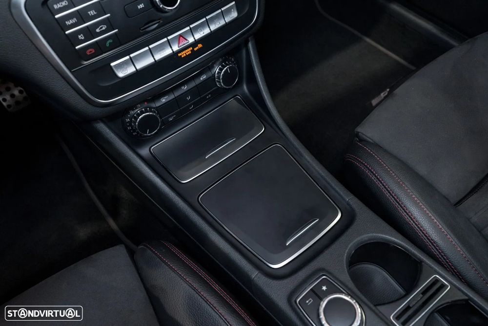Mercedes-Benz CLA 200 Shooting Brake d 7G-DCT AMG Line - 19