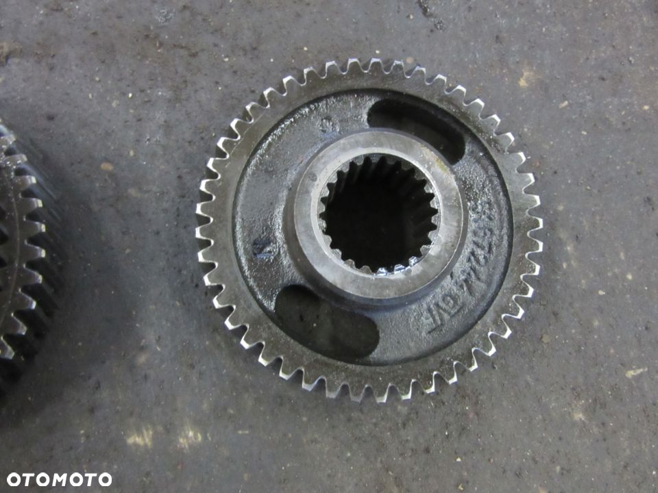 Wałek tryb zębatka koło zębate pompy hydraulicznej New Holland TM120 TM130 TM140 TM155 TM175 TM190 - 2