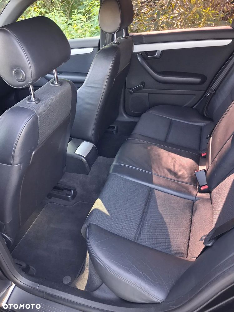 Audi A4 Avant 1.8T - 11