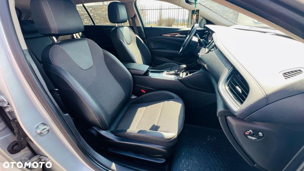 Opel Insignia 2.0 CDTI Executive - 16