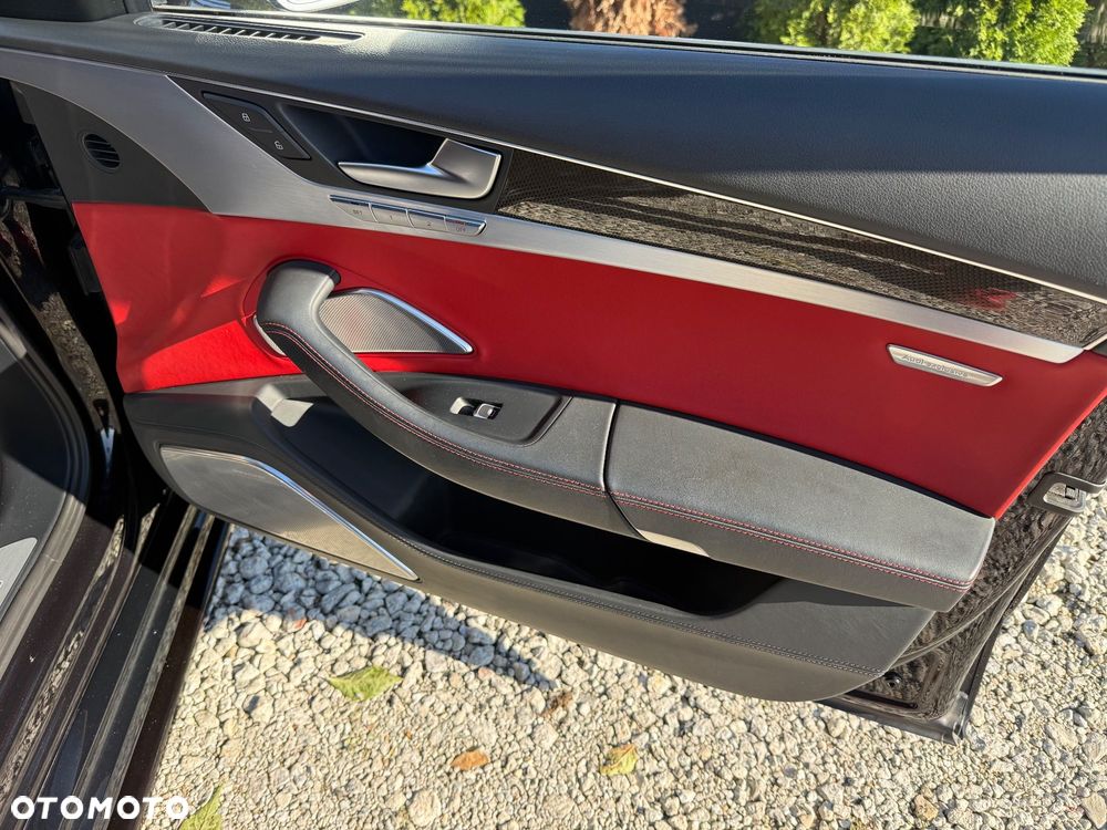 Audi S8 4.0 TFSI Quattro - 29