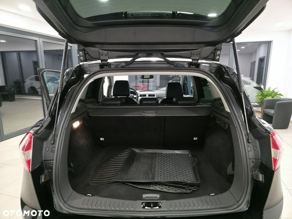 Ford Kuga 2.0 TDCi 4x4 Titanium - 19