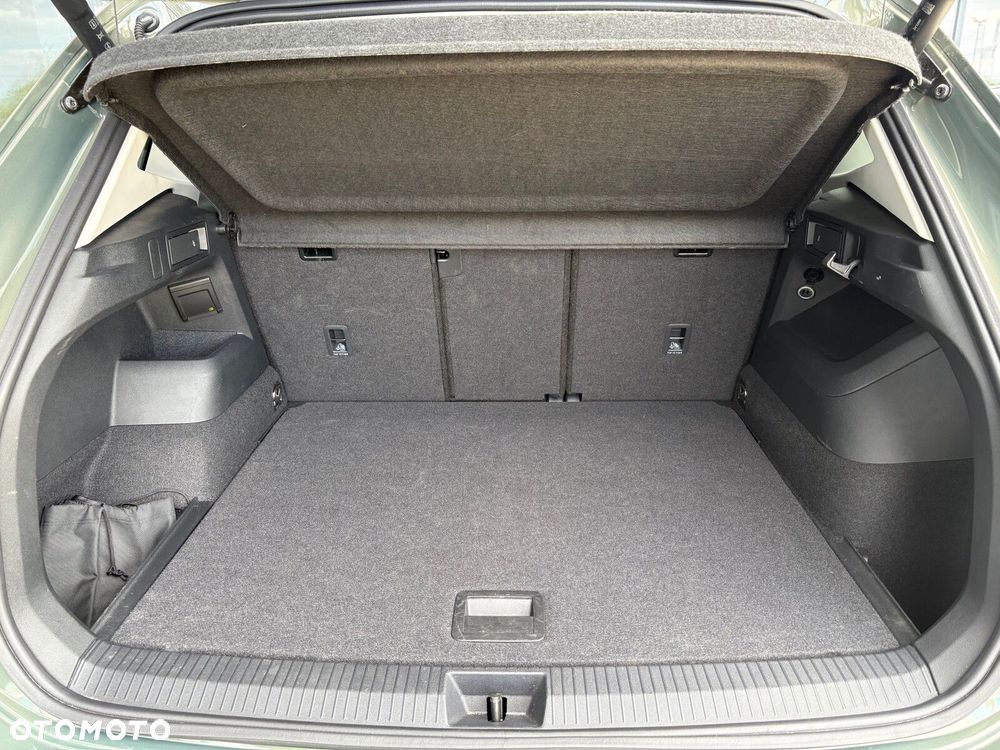 Volkswagen Tiguan - 19
