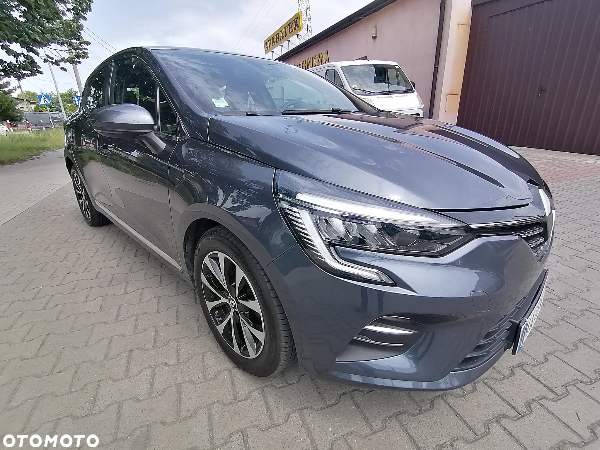 Renault Clio TCe 90 TECHNO - 5