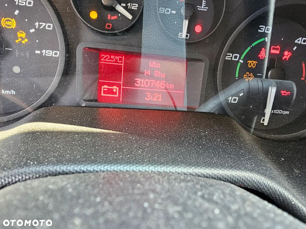 Iveco DAILY - 8