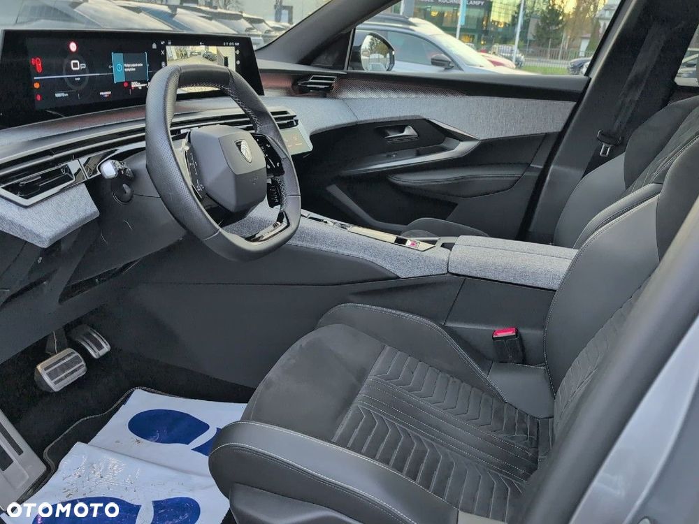 Peugeot 5008 1.2 PureTech mHEV GT S&S e-DCS6 - 9