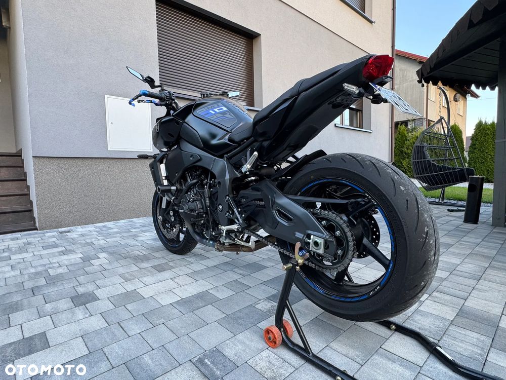 Yamaha MT - 4