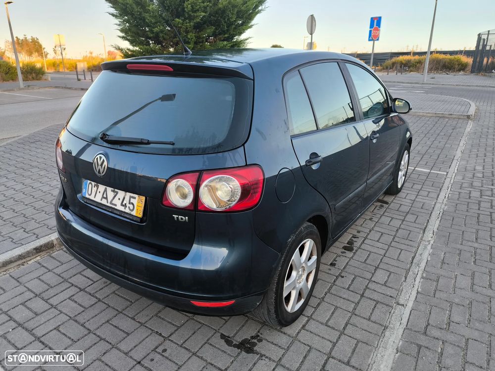 VW Golf Plus 1.9 TDi Trendline AC - 10