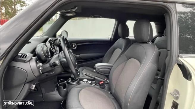 MINI 3 Portas One - 10