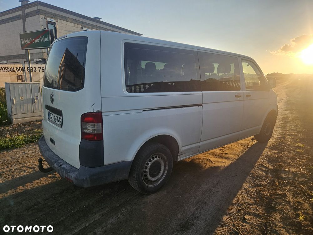 Volkswagen T5 - 3