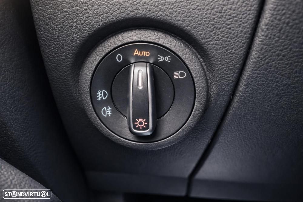 VW Amarok V6 SHADOW EDITION - 28