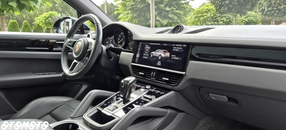 Porsche Cayenne E-Hybrid - 23