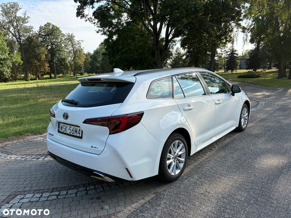 Toyota Corolla 1.8 Hybrid Comfort - 5