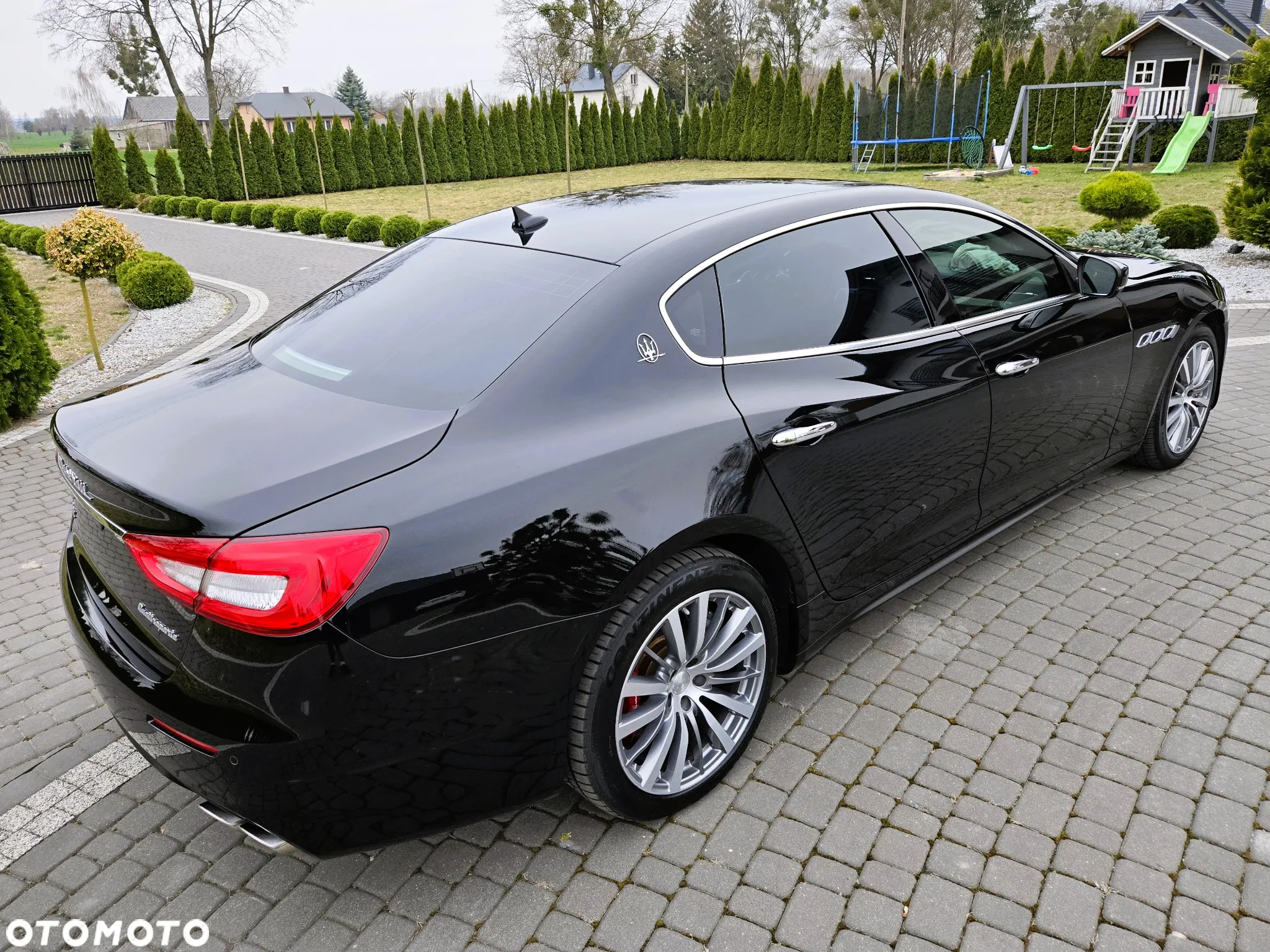 Maserati Quattroporte - 4