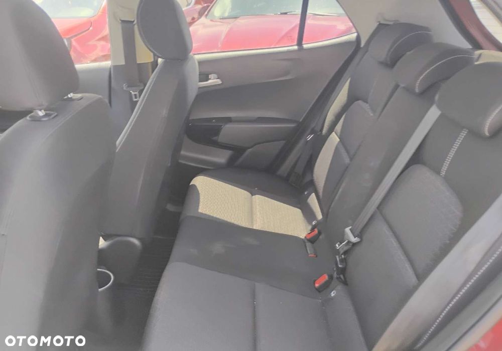 Kia Picanto - 10