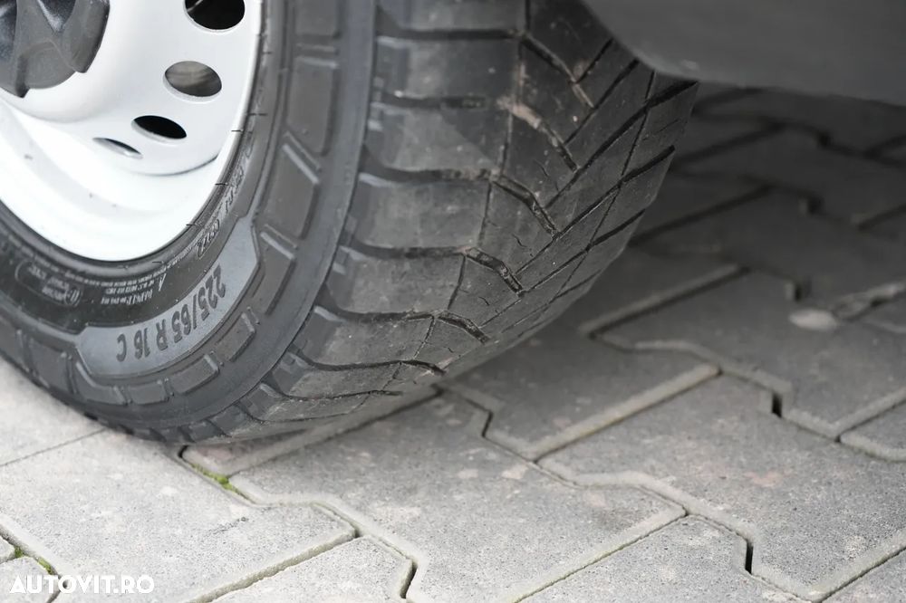 Iveco DAILY 35-140 / TIN / PANEL / MANUAL - 15