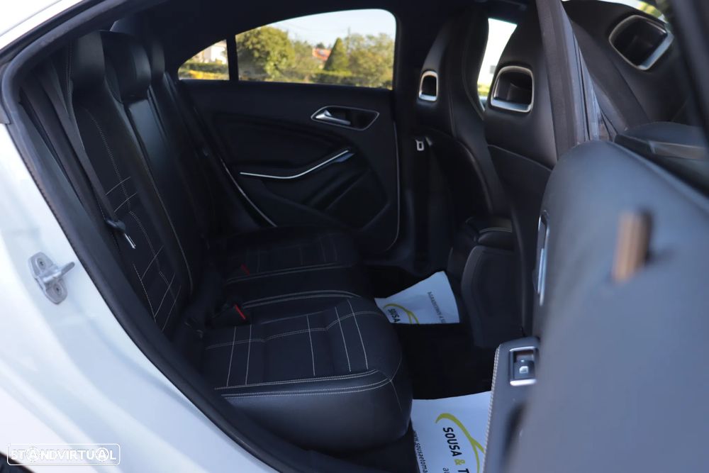Mercedes-Benz CLA 180 CDi Urban - 14
