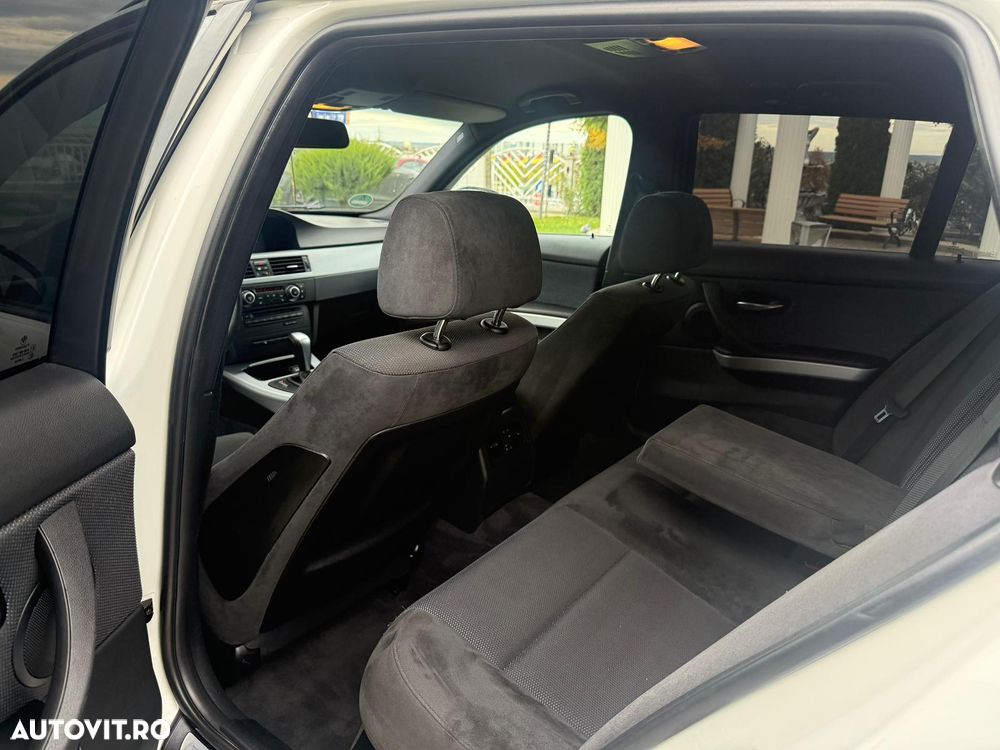 BMW Seria 3 320d DPF Aut. Edition Sport - 10