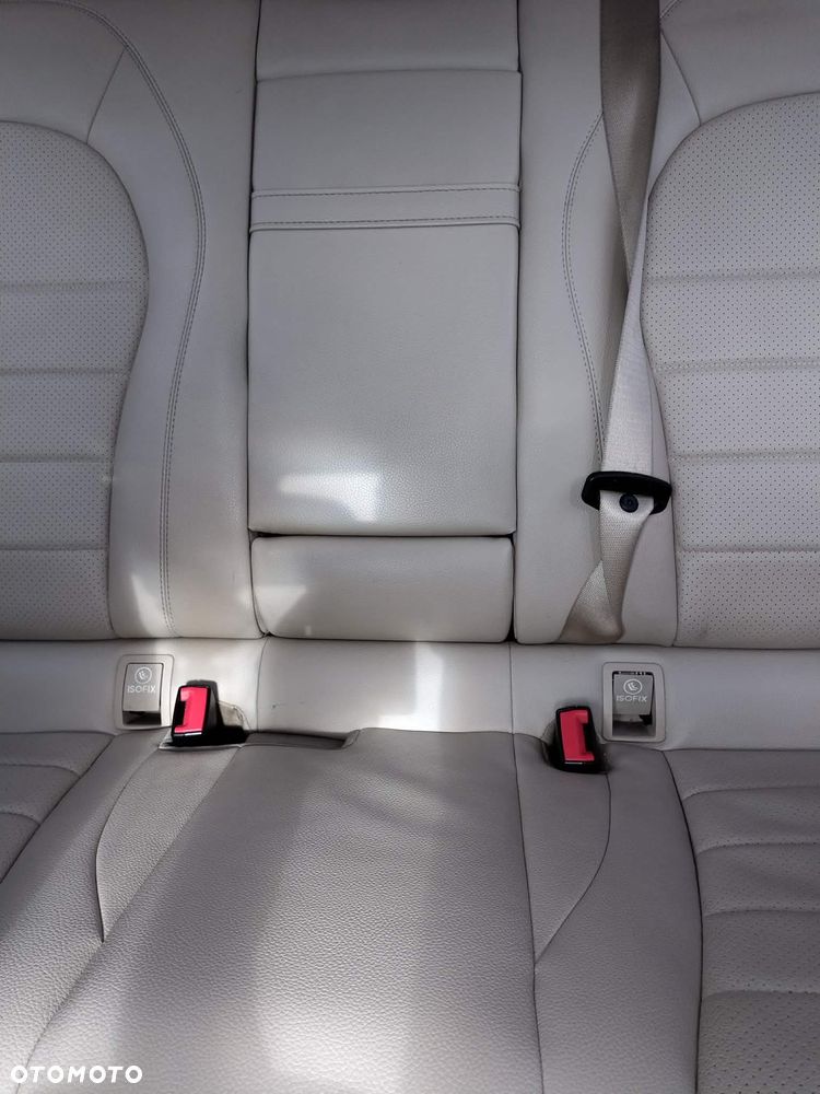 Mercedes-Benz GLC 300 4Matic 9G-TRONIC Edition 1 - 16