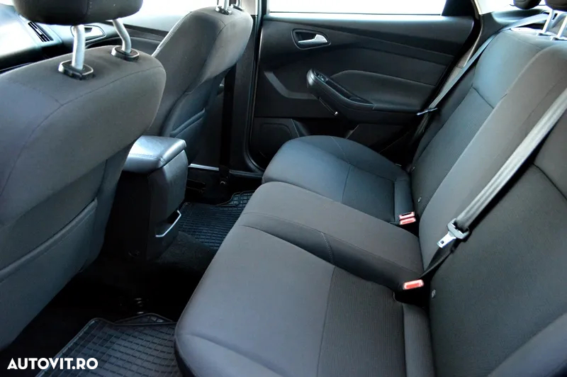 Ford Focus 1.0 EcoBoost Connected - 12