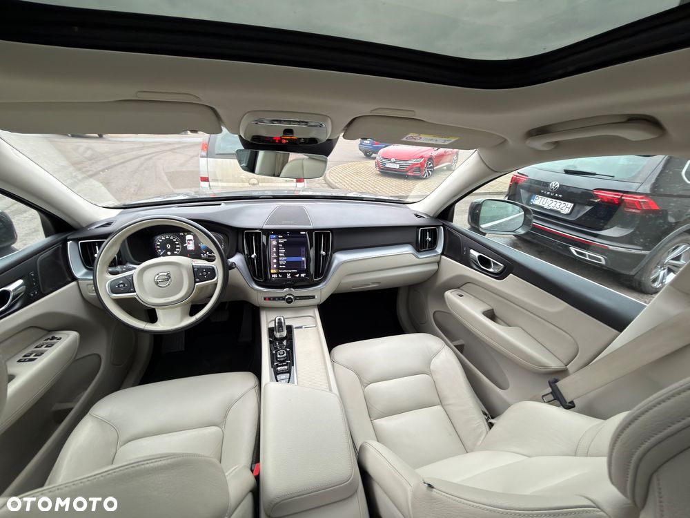 Volvo XC 60 T8 Twin Engine AWD Geartronic Inscription - 19