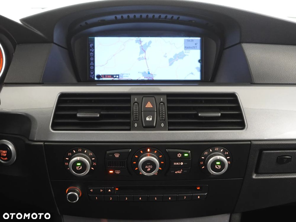 BMW Seria 5 530d - 30