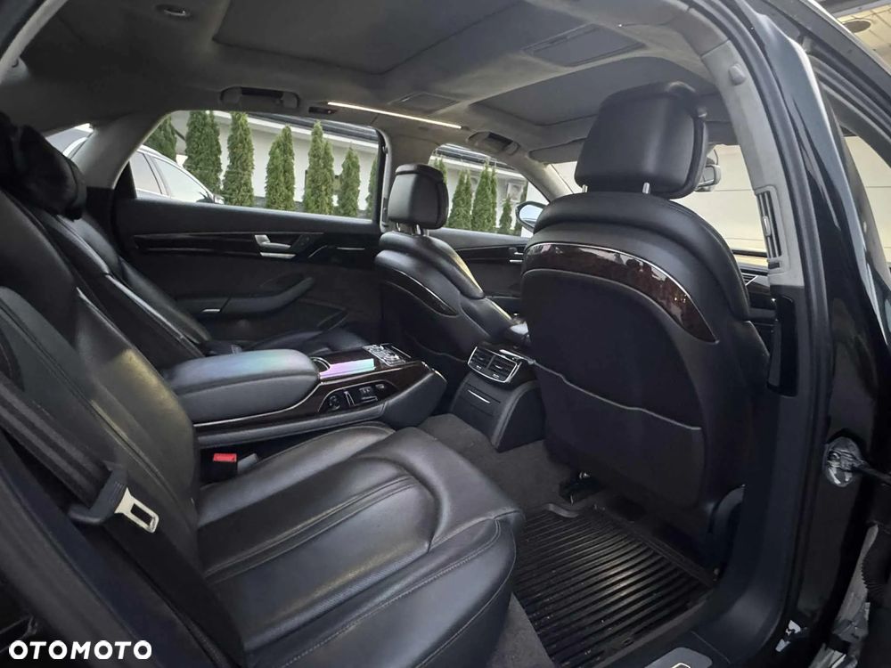 Audi A8 4.2 TDI L Quattro - 8