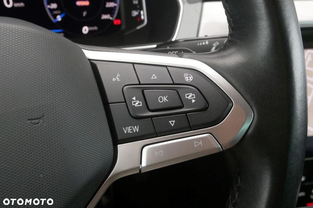 Volkswagen Passat Variant - 28