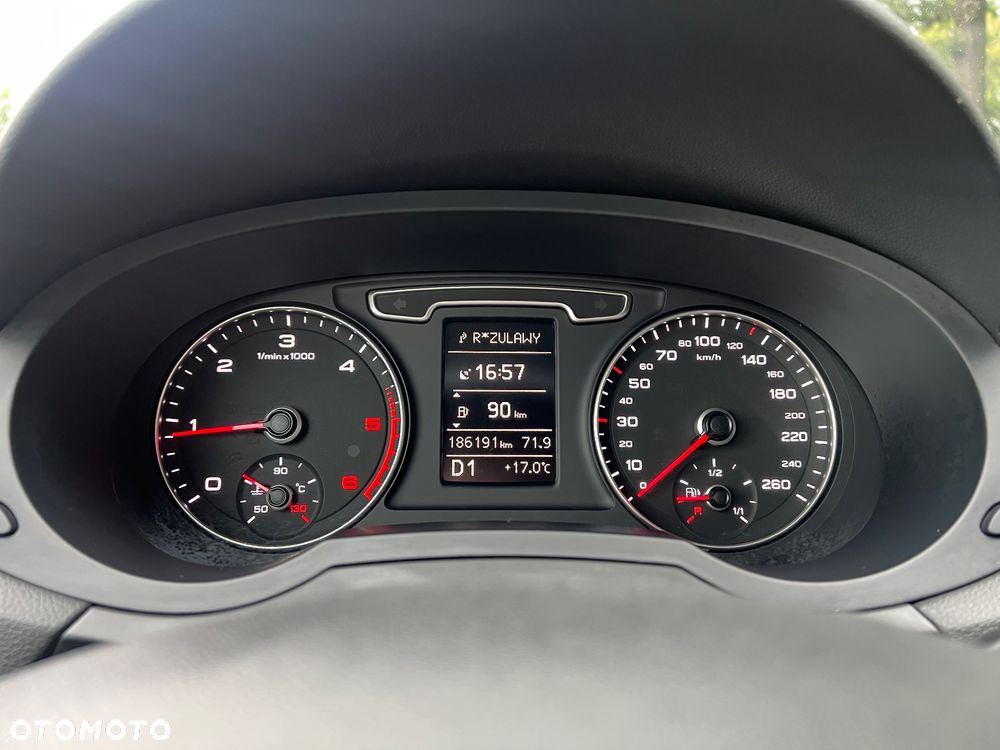 Audi Q3 2.0 TDI Quattro S tronic - 28