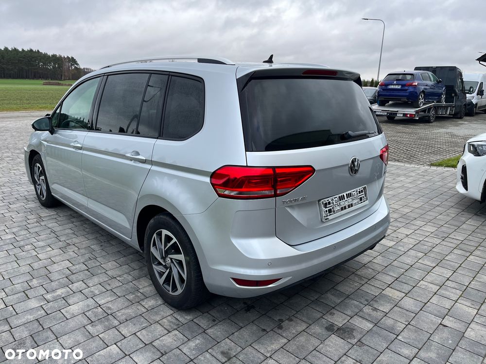 Volkswagen Touran 1.6 TDI SCR BlueMotion Technology Comfortline - 8