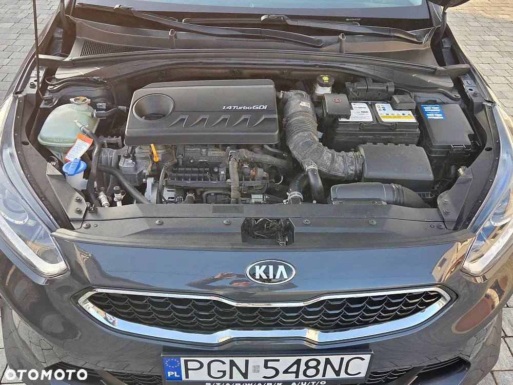 Kia Ceed 1.4 T-GDI OPF Platinum Edition - 28