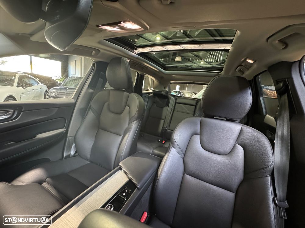 Volvo XC 60 2.0 T6 PHEV Inscription AWD - 41