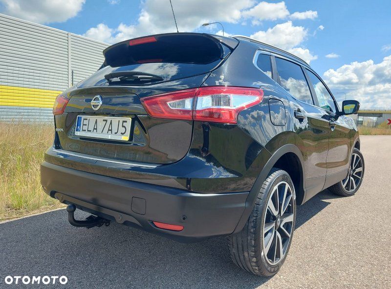 Nissan Qashqai 1.6 dCi 4 x 4 DPF tekna - 28