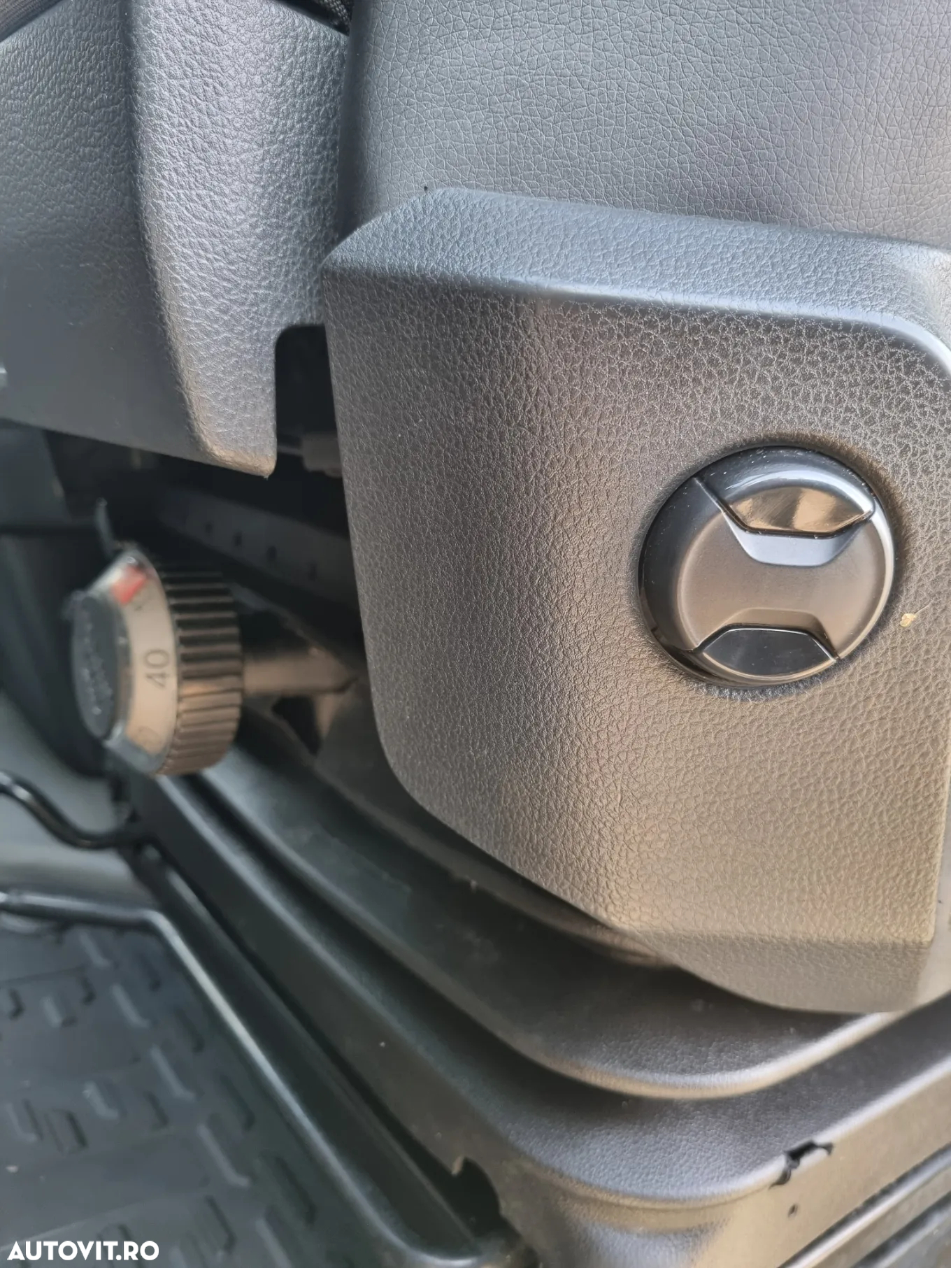 Volkswagen Crafter Maxi  L4 H3 2.0 TDI 140 C.P. An 2020 Stare ca nouă - 13