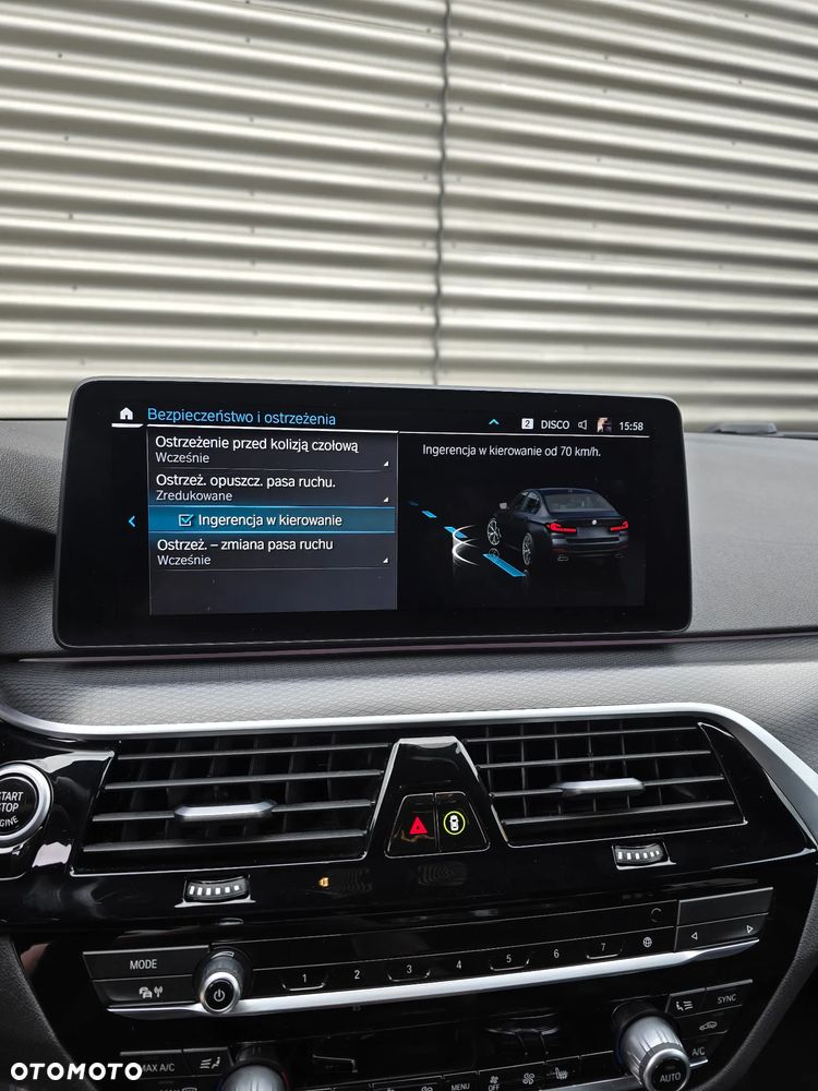 BMW Seria 5 530e M Sport sport - 22