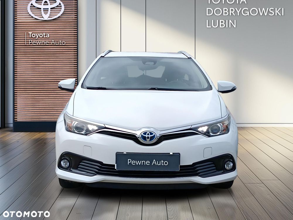 Toyota Auris Hybrid 135 Premium - 8