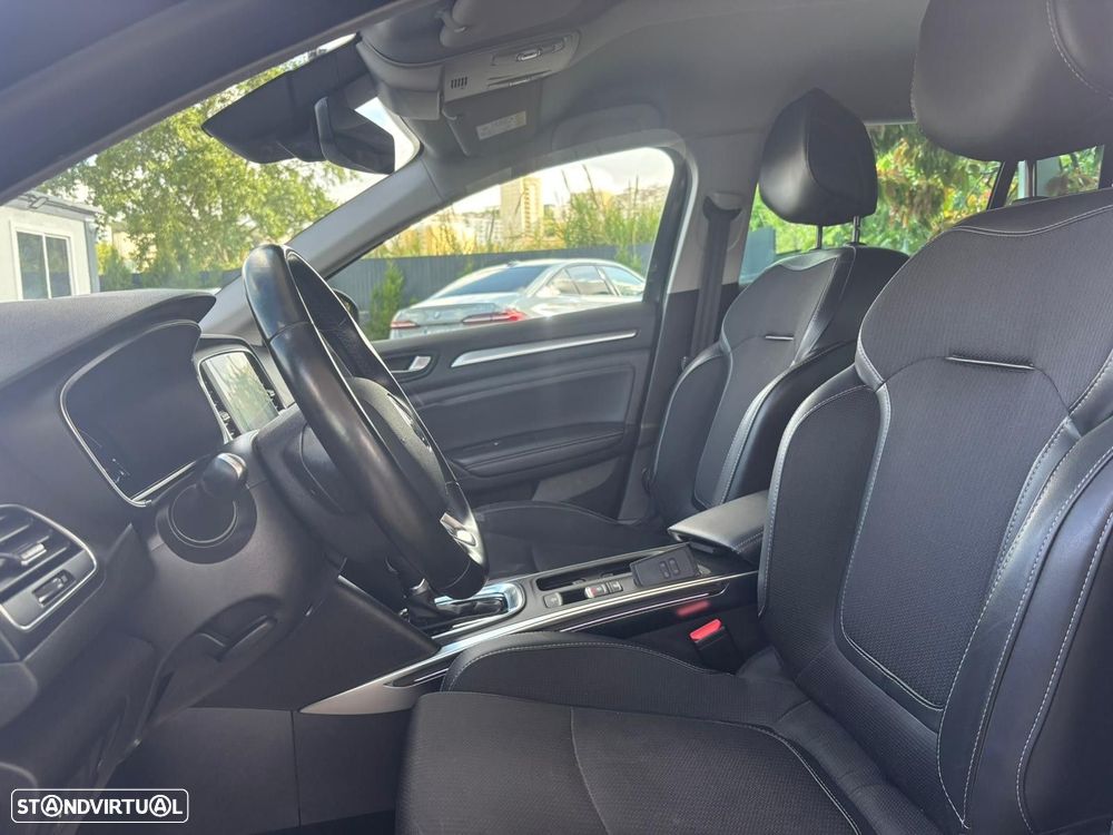 Renault Mégane 1.6 Plug-In Intens - 18