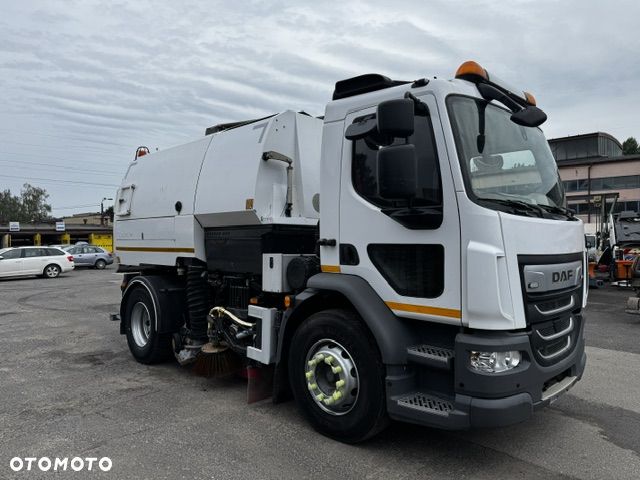 DAF LF 260 - 4