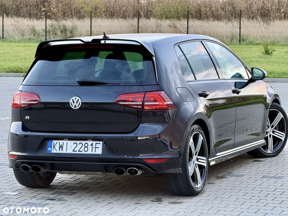 Volkswagen Golf - 4