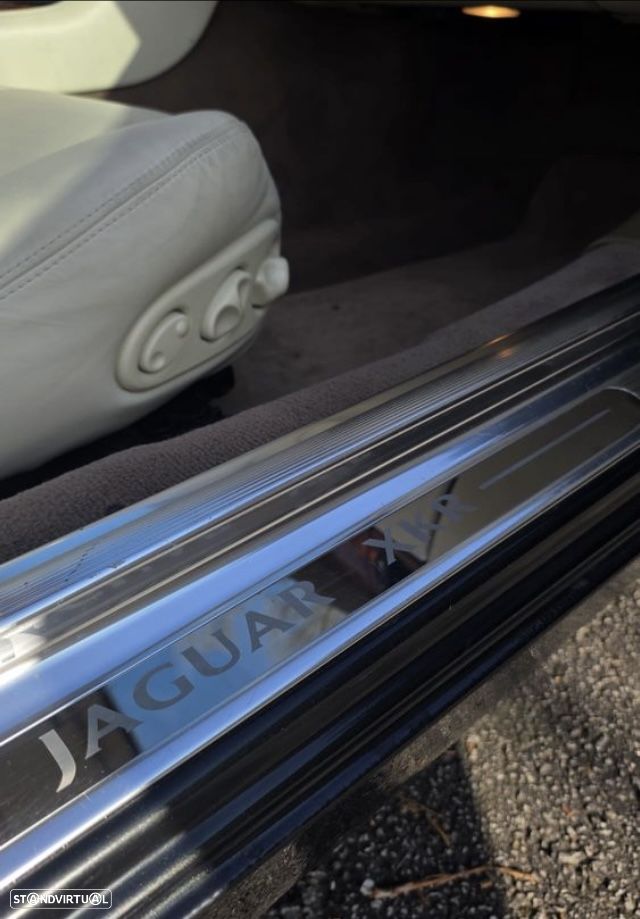 Jaguar XK XKR 4.0 Coupé - 8