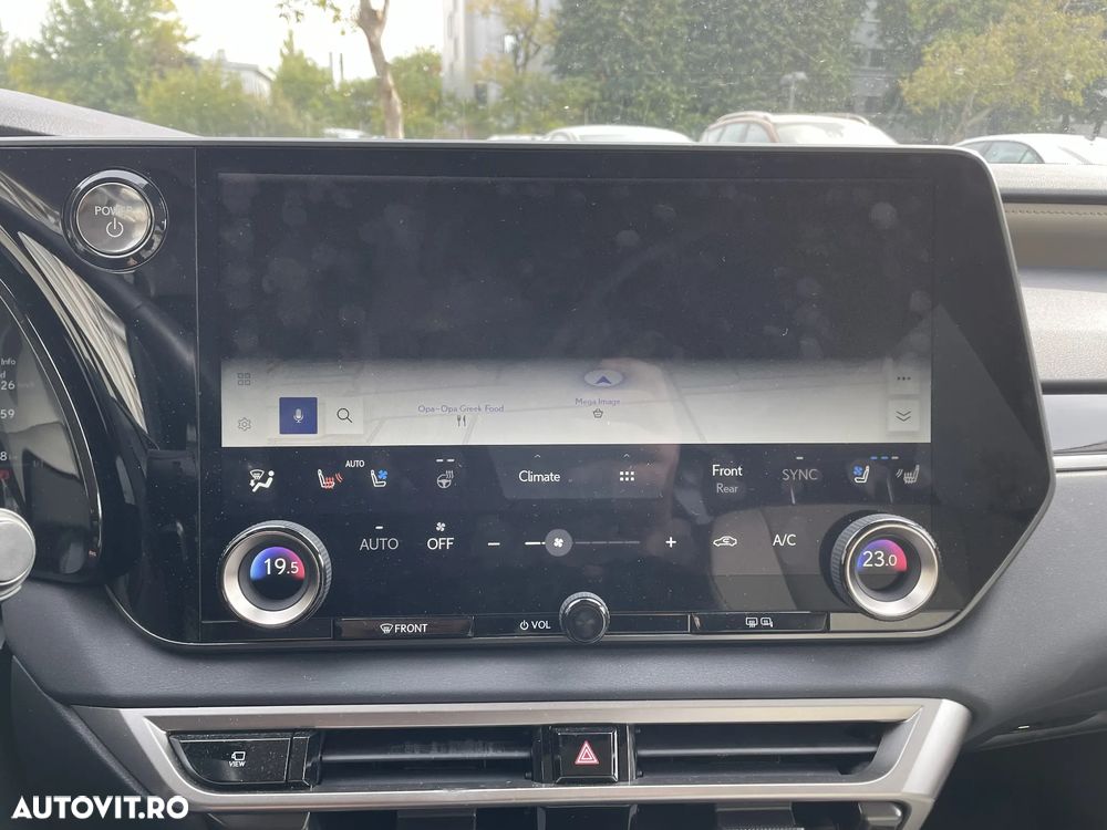 Lexus Seria RX - 11