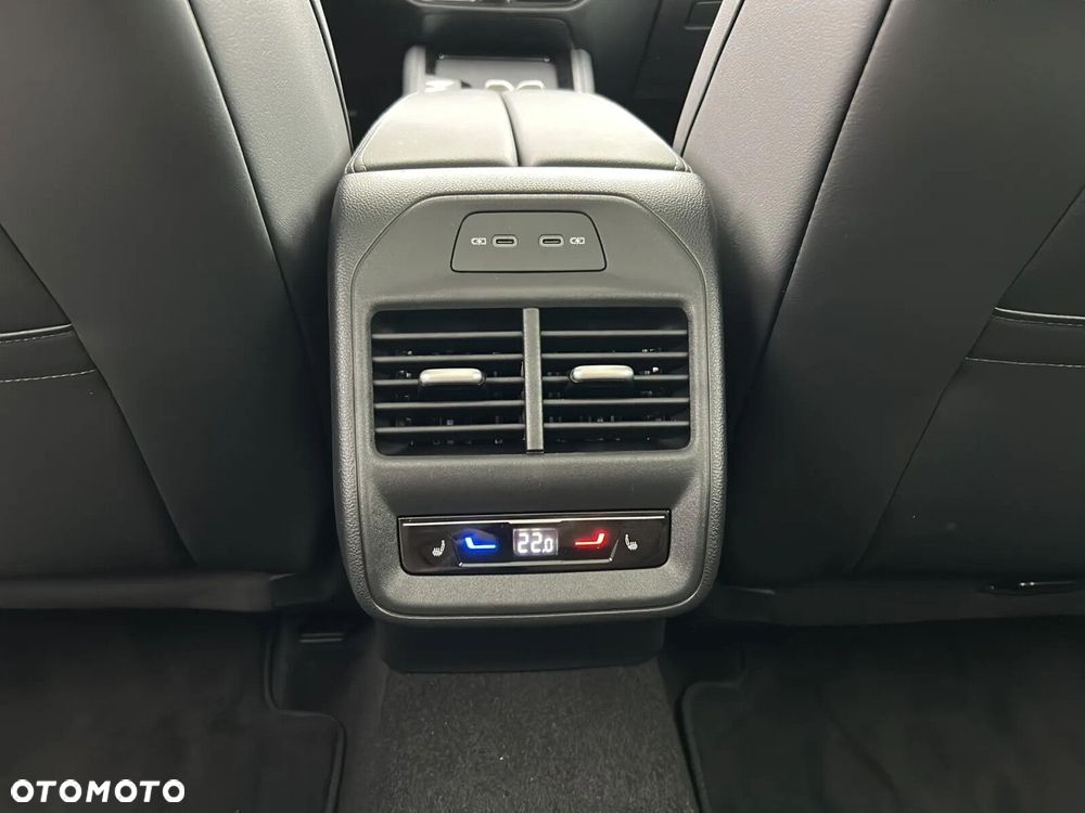 Volkswagen Passat Variant - 20