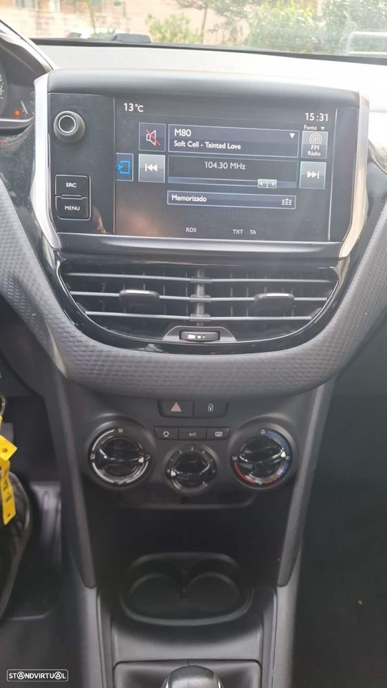 Peugeot 208 1.2 PureTech Active - 16