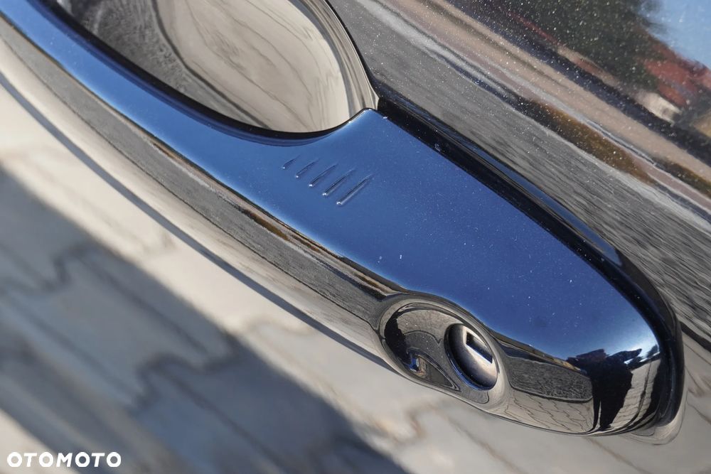 Ford Kuga 1.5 EcoBoost ST-LINE - 40