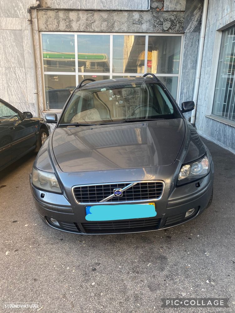 Volvo V50 2004 photo 2