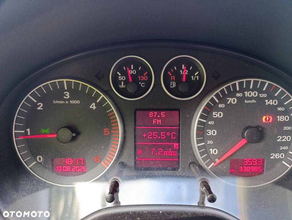 Audi A3 3-drzwiowe 2.0 TDI Attraction - 5