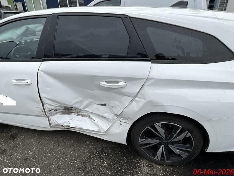 Peugeot 308 BlueHDi 130 EAT8 Allure Pack - 6